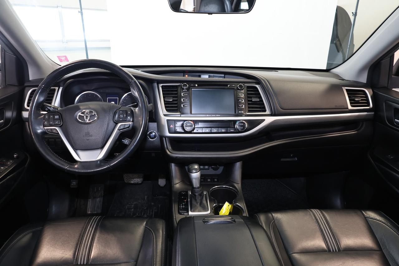 2018 Toyota Highlander SE AWD - LEATHER|KEYLESS|SUNROOF|CAMERA Photo