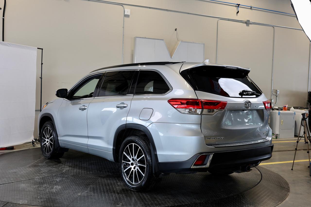 2018 Toyota Highlander SE AWD - LEATHER|KEYLESS|SUNROOF|CAMERA Photo
