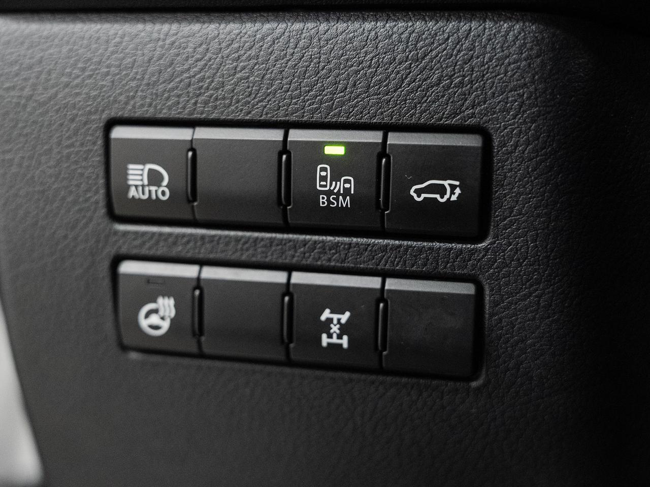 2019 Lexus NX 300 LUXURY AWD | Nav | Leather | Sunroof | CarPlay