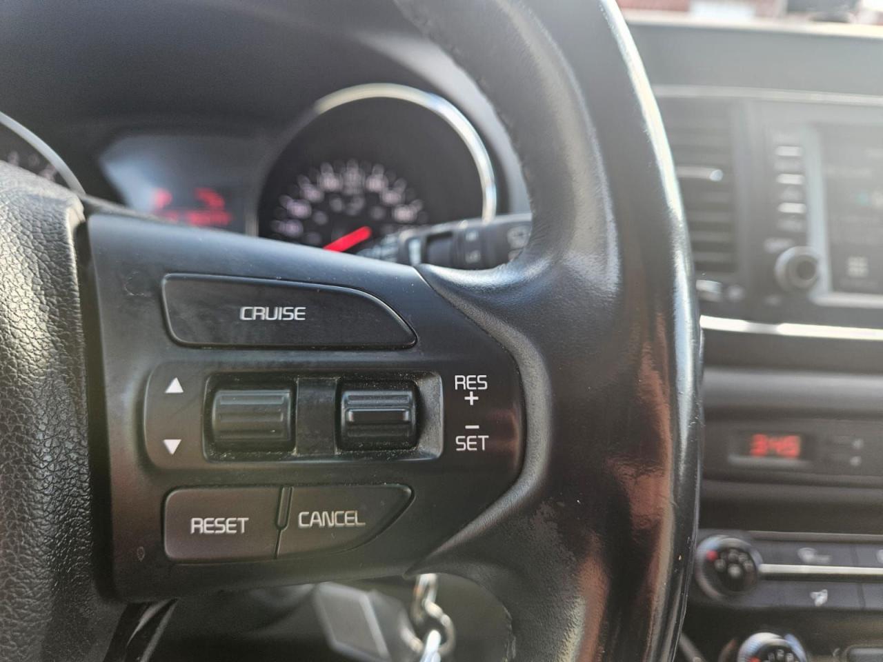 2018 Kia Sedona LX Photo