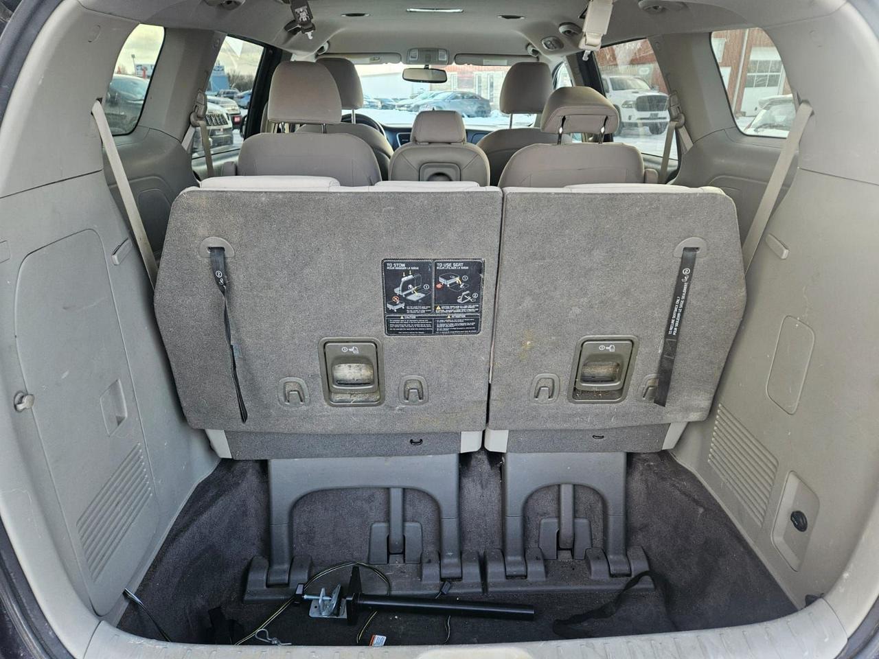 2018 Kia Sedona LX Photo