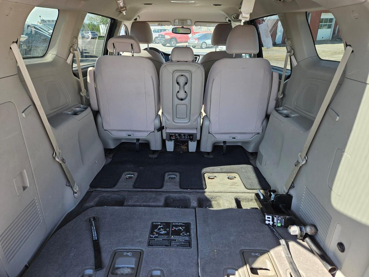 2018 Kia Sedona LX Photo