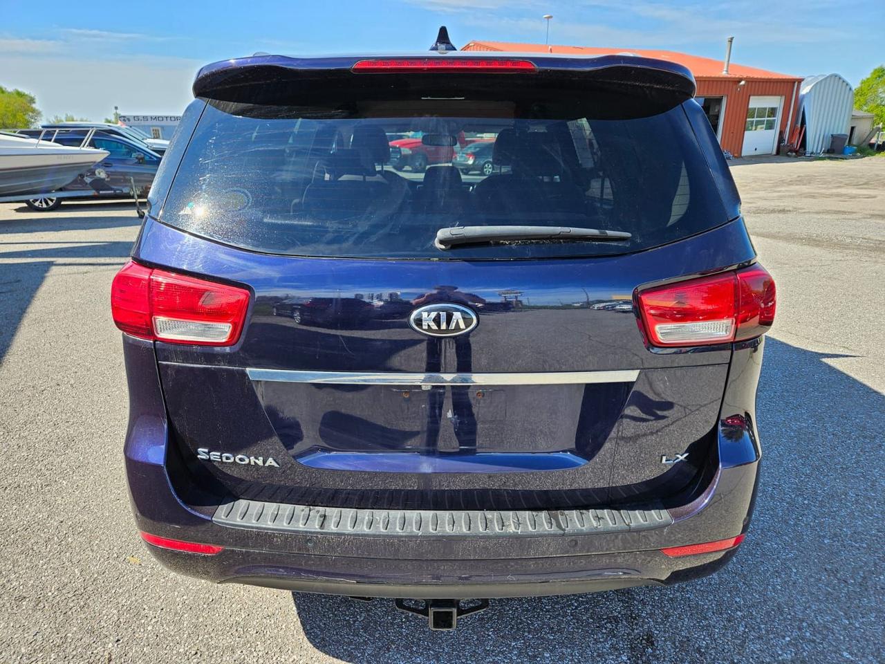 2018 Kia Sedona LX Photo