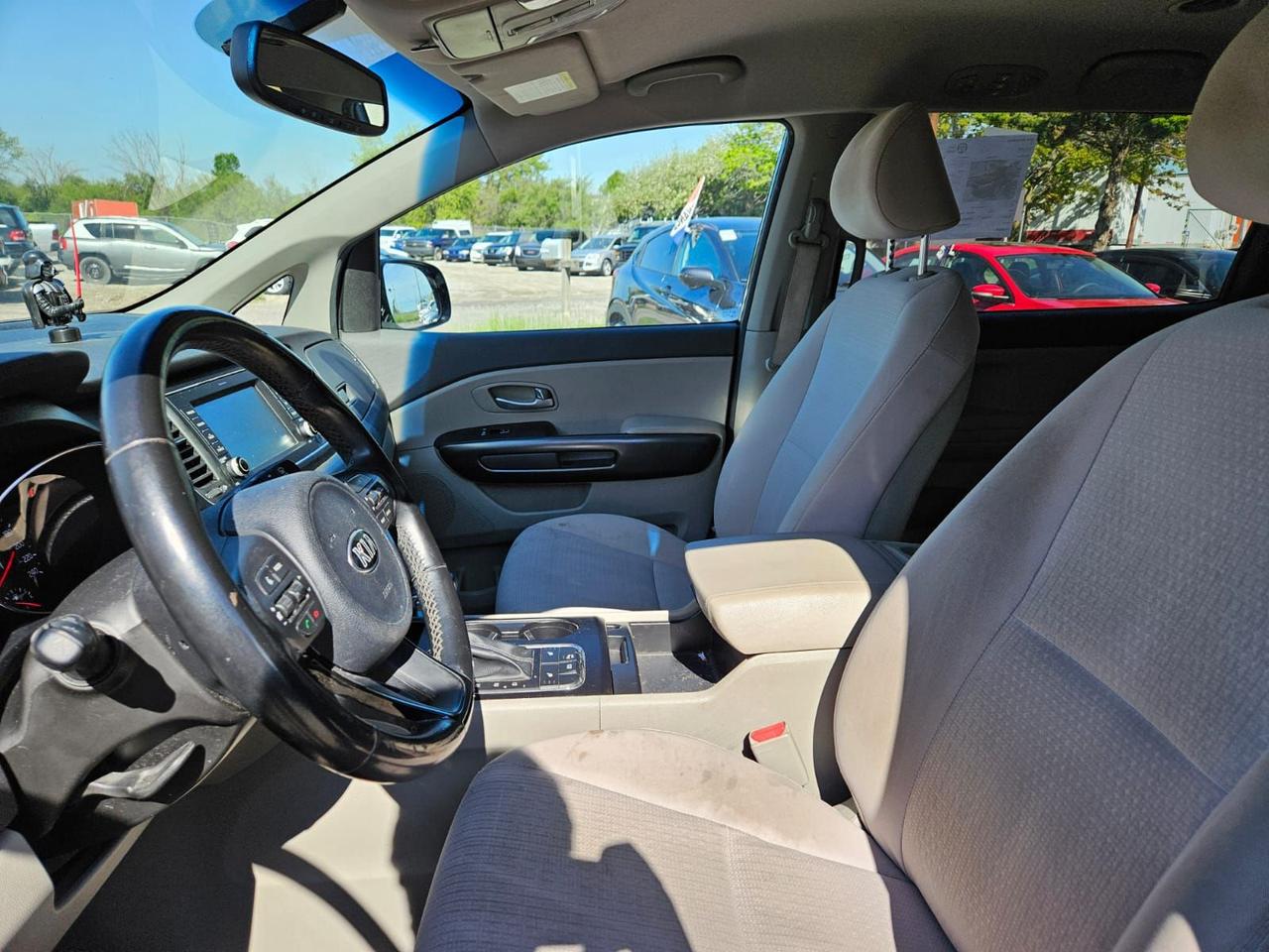 2018 Kia Sedona LX Photo