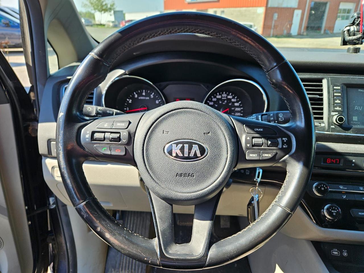 2018 Kia Sedona LX Photo