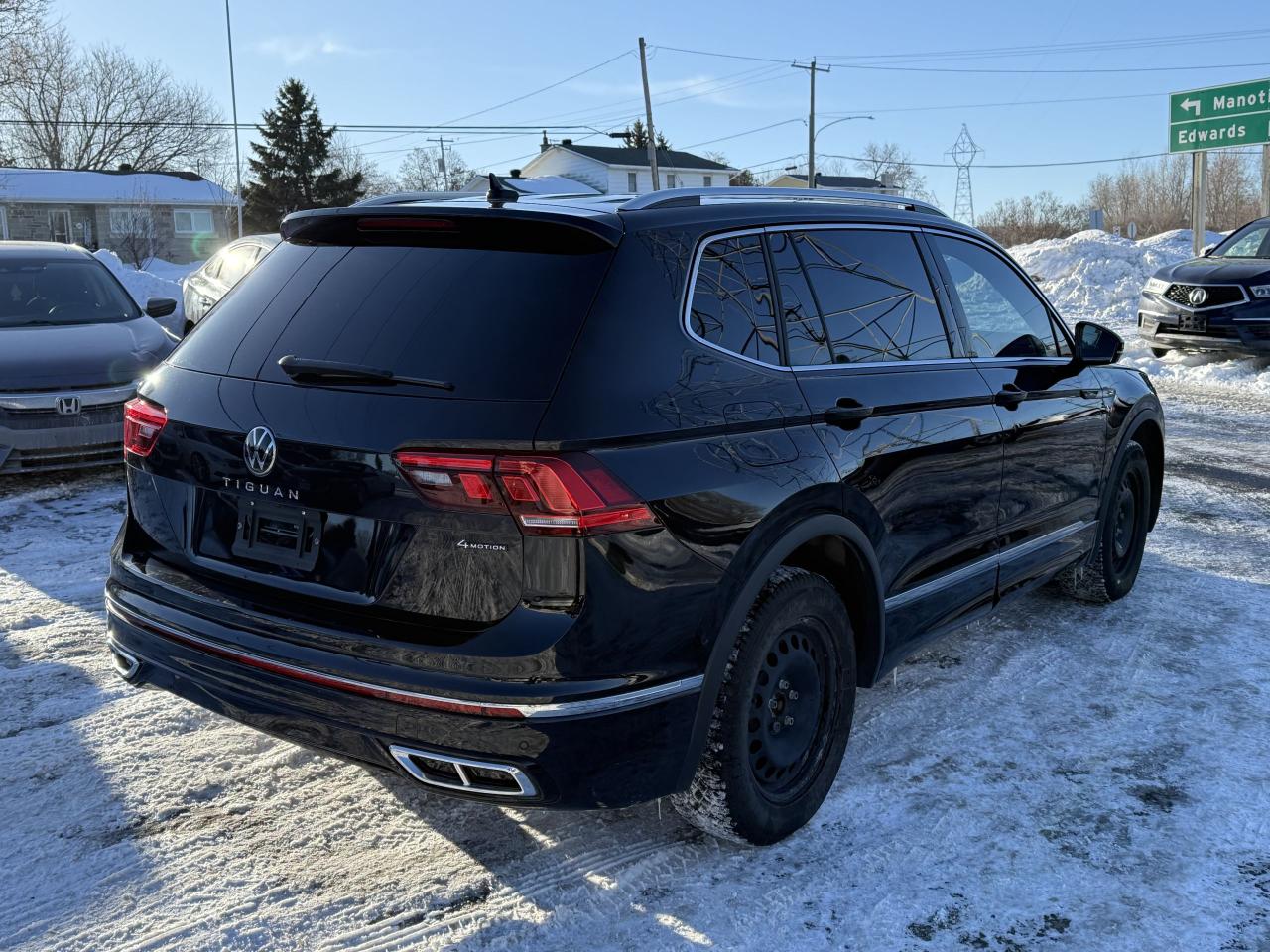 2024 Volkswagen Tiguan Highline R-line Photo