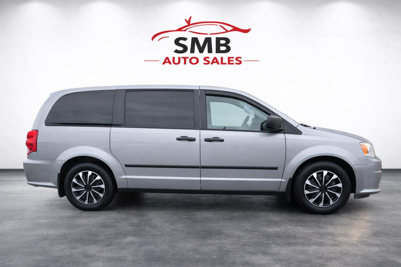 2013 Dodge Grand Caravan SE - Photo #4