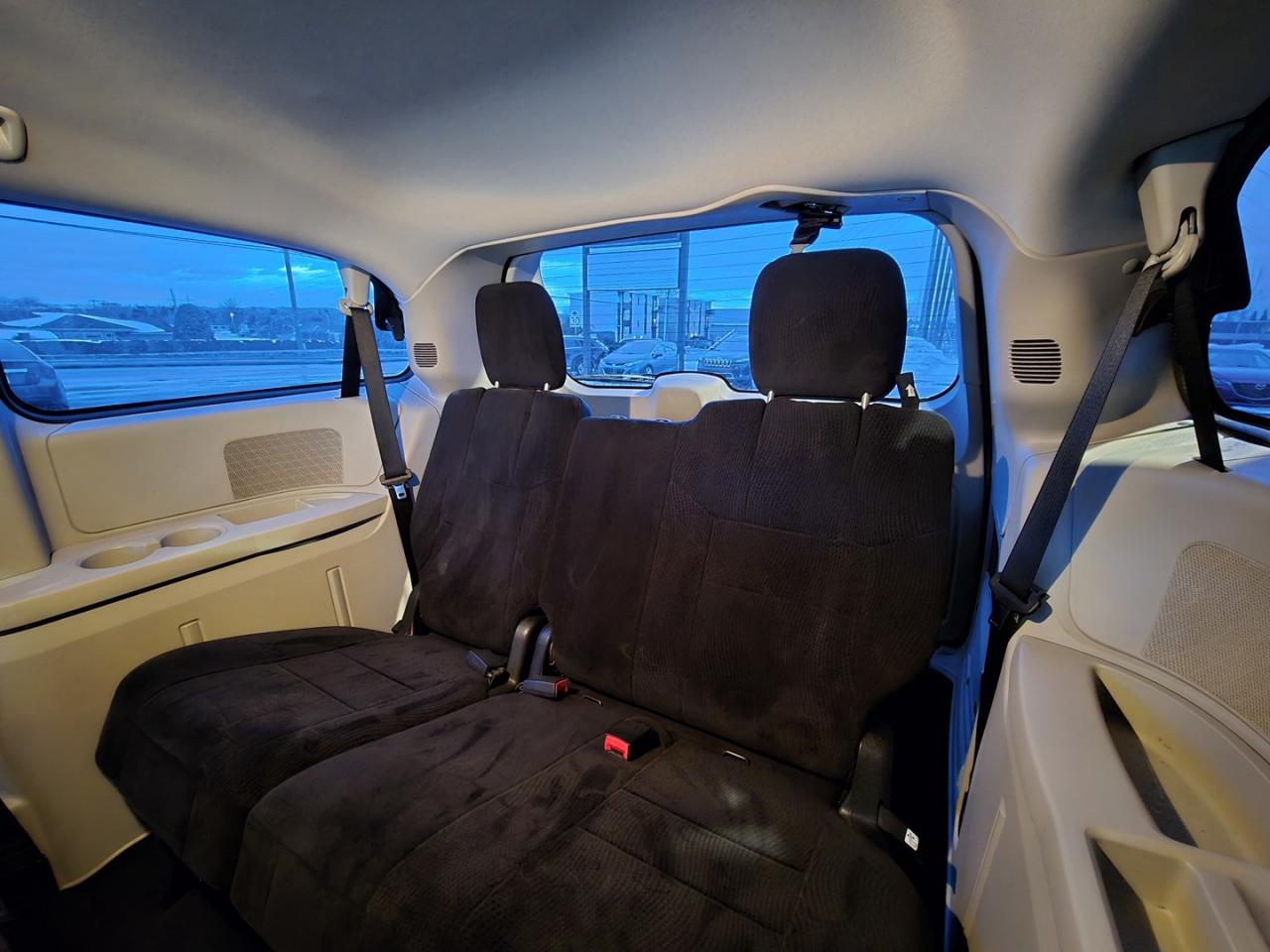 2013 Dodge Grand Caravan SE - Photo #10