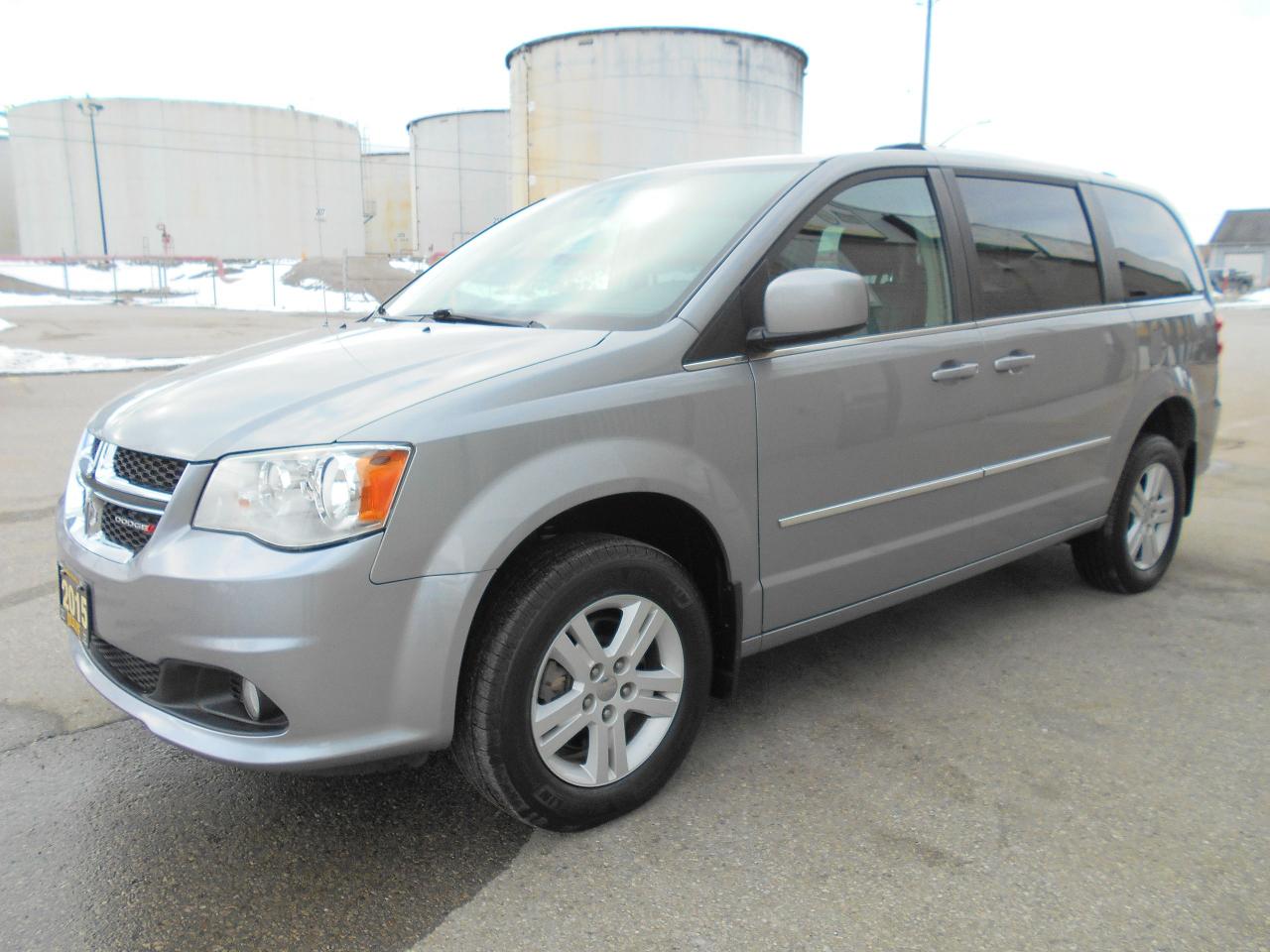 2015 Dodge Grand Caravan Crew Plus-Wheelchair Accessible Rear Entry Photo