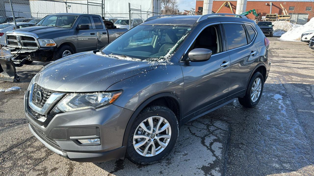 2018 Nissan Rogue SV MODEL, AWD Photo10