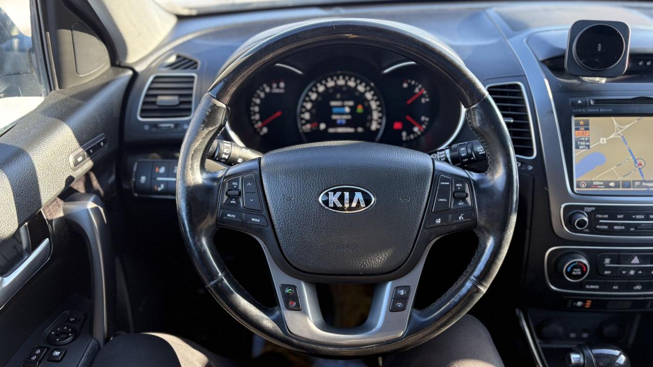 2014 Kia Sorento SX Photo