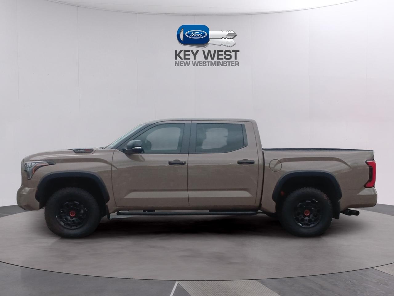 2025 Toyota Tundra 4x4 Crewmax Limited Hybrid TRD PRO Photo1