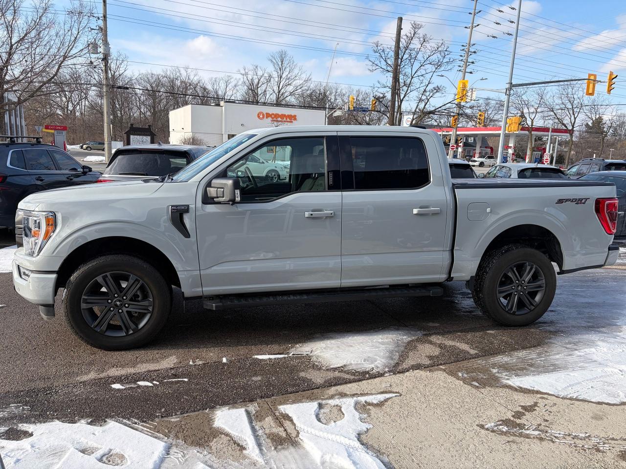 2023 Ford F-150 XLT SPORT Photo1