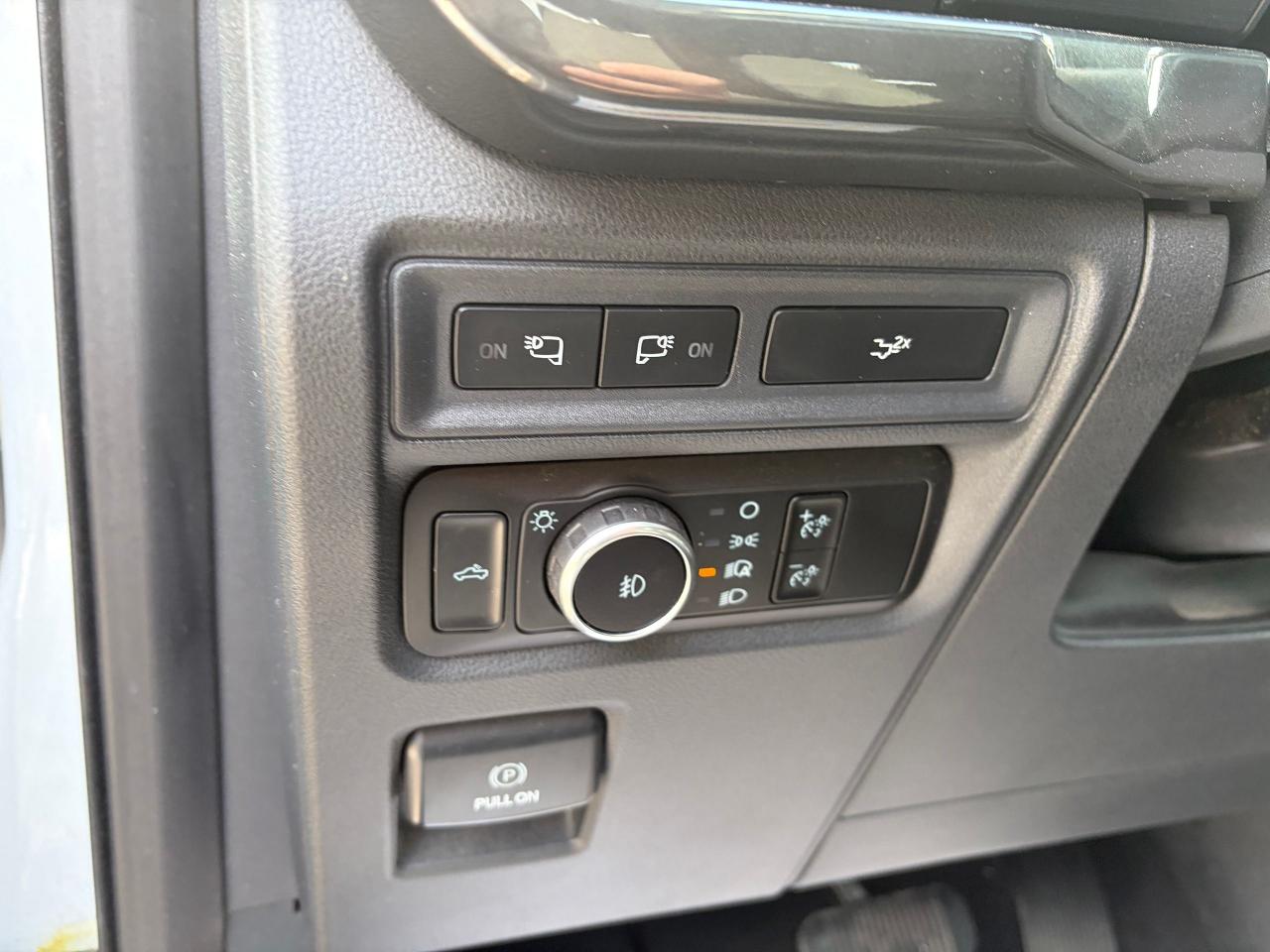 2023 Ford F-150 XLT SPORT Photo