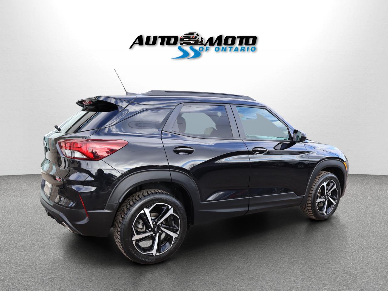 2023 Chevrolet TrailBlazer RS AWD *ACCIDENT FREE* CAMERA BLUETOOTH HEATED SEATS CRUISE ALLOYS Photo