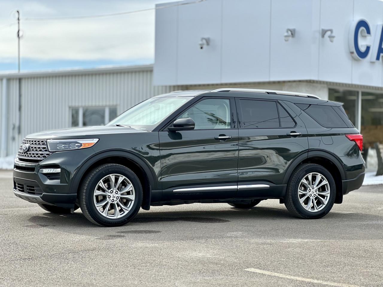 2023 Ford Explorer LIMITED 4WD W/TRAILER TOW PACKAGE Photo4