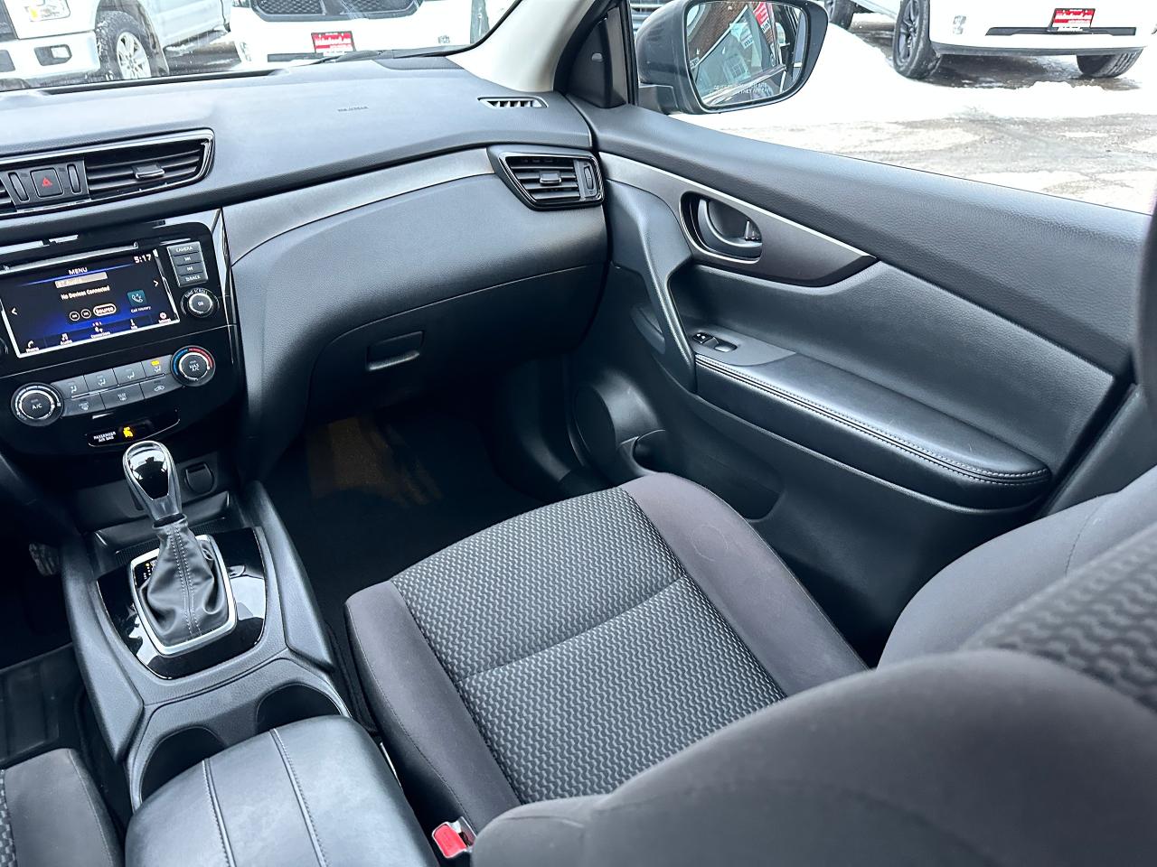 2020 Nissan Qashqai S AWD HTD-Cloth AndroidAuto RemStart BackupCam XM Photo