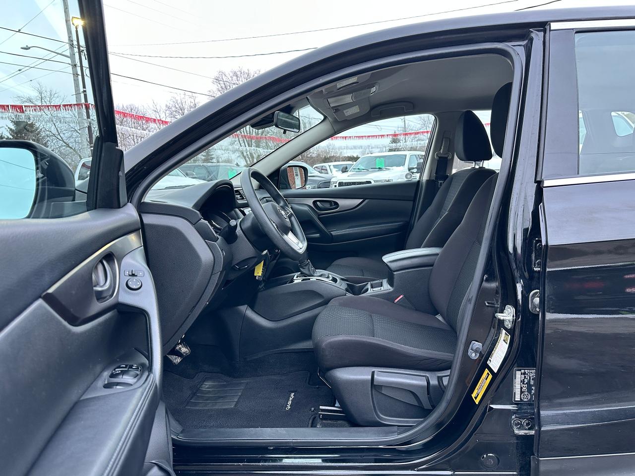 2020 Nissan Qashqai S AWD HTD-Cloth AndroidAuto RemStart BackupCam XM Photo