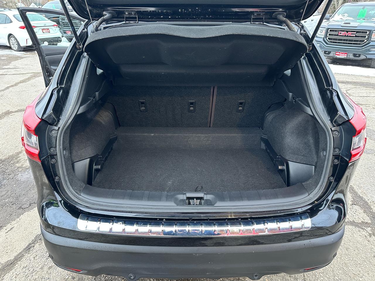 2020 Nissan Qashqai S AWD HTD-Cloth AndroidAuto RemStart BackupCam XM Photo