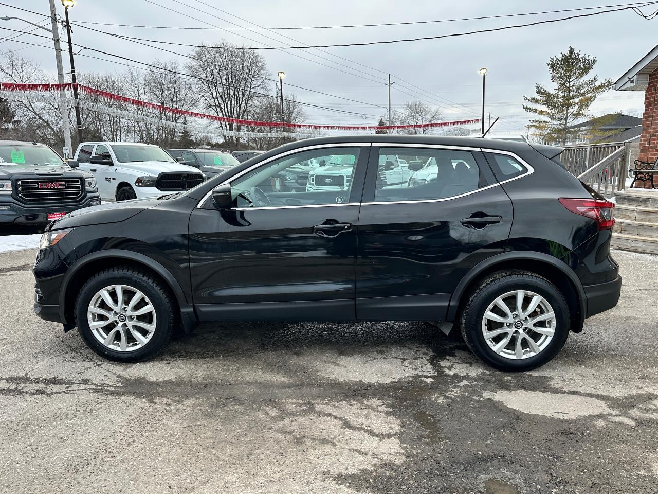 2020 Nissan Qashqai S AWD HTD-Cloth AndroidAuto RemStart BackupCam XM Photo2