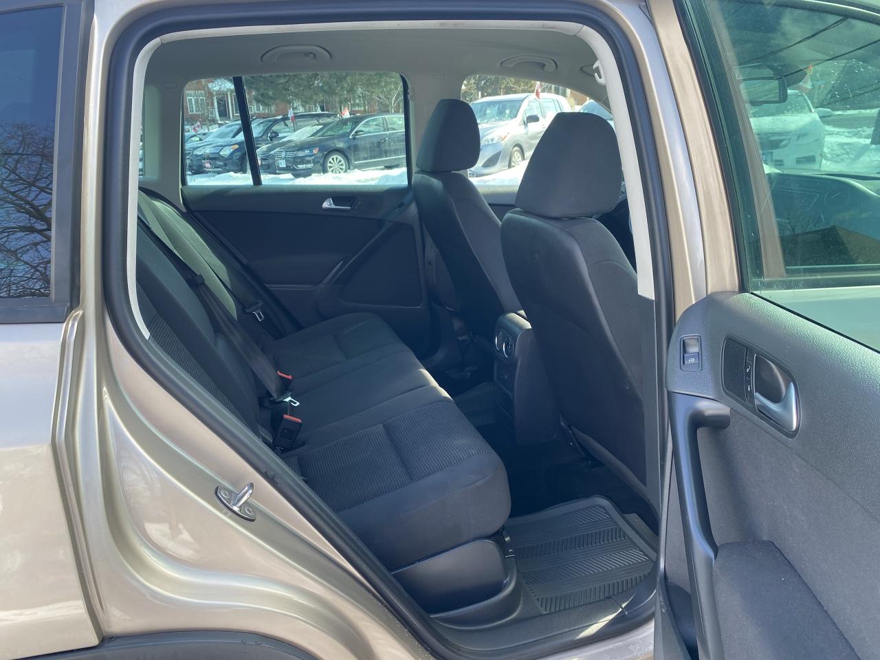 2016 Volkswagen Tiguan NO Accidents/Automatic/AWD/Bckup Camera/Bluetooth Photo