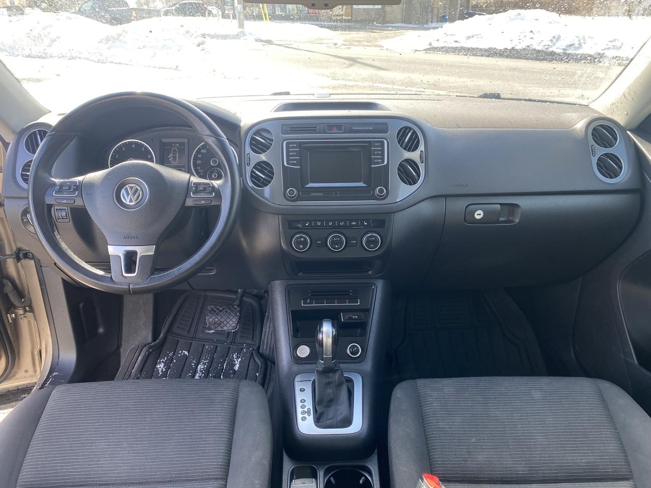 2016 Volkswagen Tiguan NO Accidents/Automatic/AWD/Bckup Camera/Bluetooth Photo