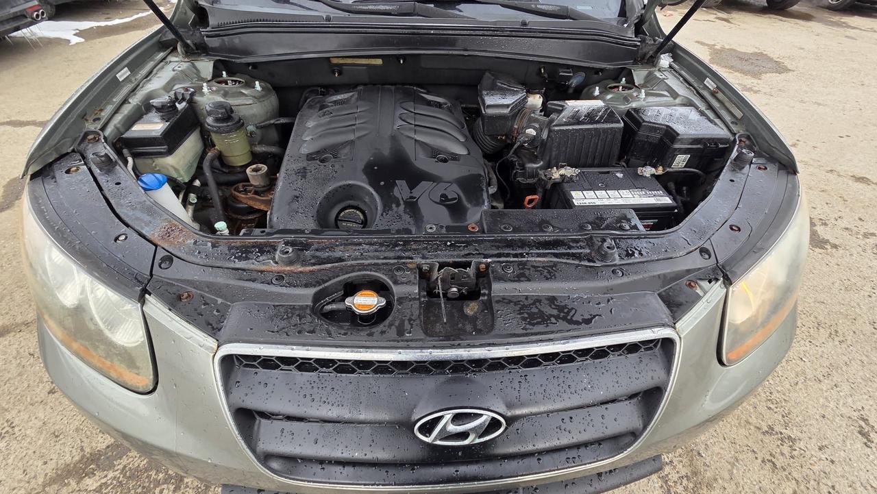 2008 Hyundai Santa Fe GL, AUTO, V6, ONLY 95KMS, LOW KMS, CERTIFIED Photo