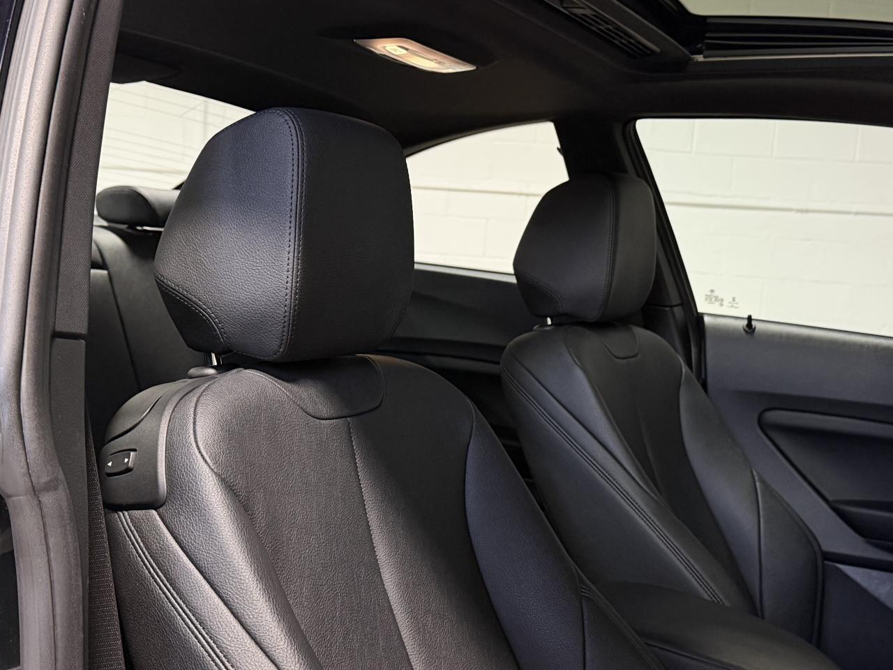 2017 BMW 2 Series 230i xDrive MSPORT|NAVI|BACKUP|SUNROOF Photo