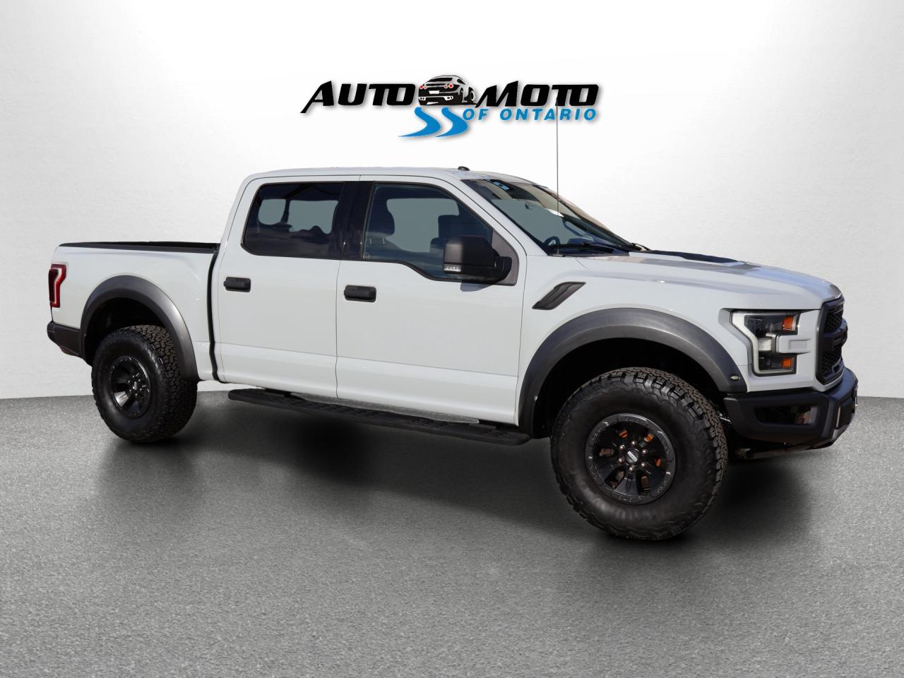 2017 Ford F-150 RAPTOR CREW 4WD CERTIFIED *1 OWNER*ACCIDENT FREE*FORD MAINTAIN* CAMERA NAV BLUETOOTH LEATHER HEATED SEATS CRUISE ALLOYS Photo
