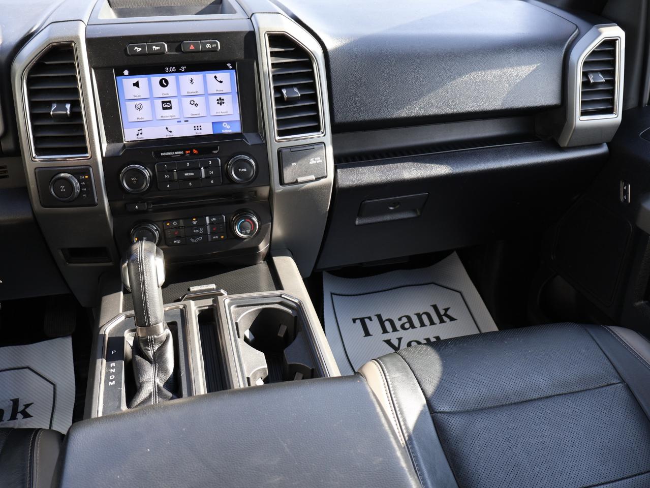 2017 Ford F-150 RAPTOR CREW 4WD CERTIFIED *1 OWNER*ACCIDENT FREE*FORD MAINTAIN* CAMERA NAV BLUETOOTH LEATHER HEATED SEATS CRUISE ALLOYS Photo