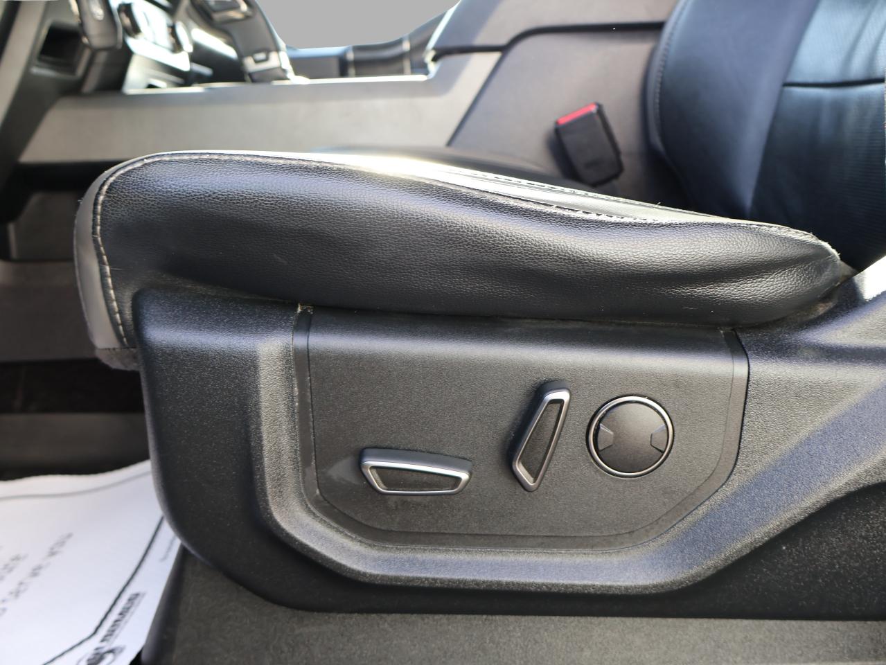 2017 Ford F-150 RAPTOR CREW 4WD CERTIFIED *1 OWNER*ACCIDENT FREE*FORD MAINTAIN* CAMERA NAV BLUETOOTH LEATHER HEATED SEATS CRUISE ALLOYS Photo