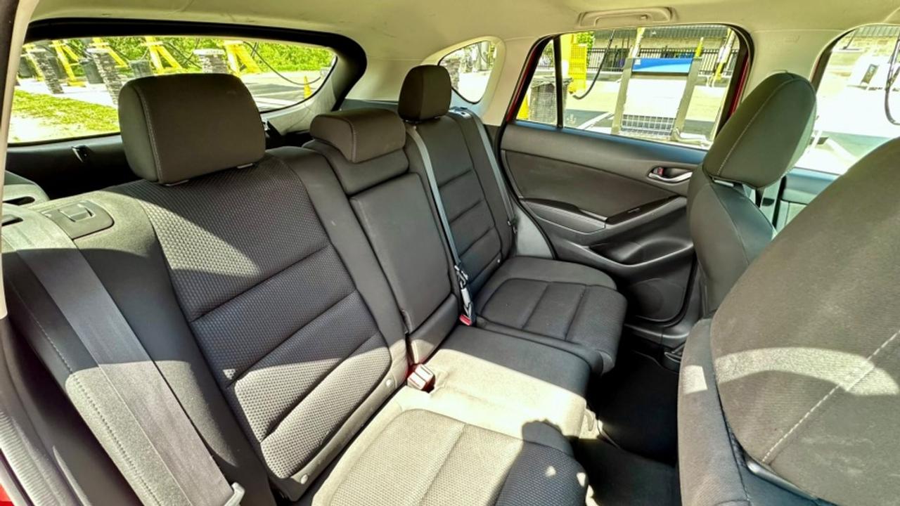 2016 Mazda CX-5 * AWD * MUST SEE TOURING Photo