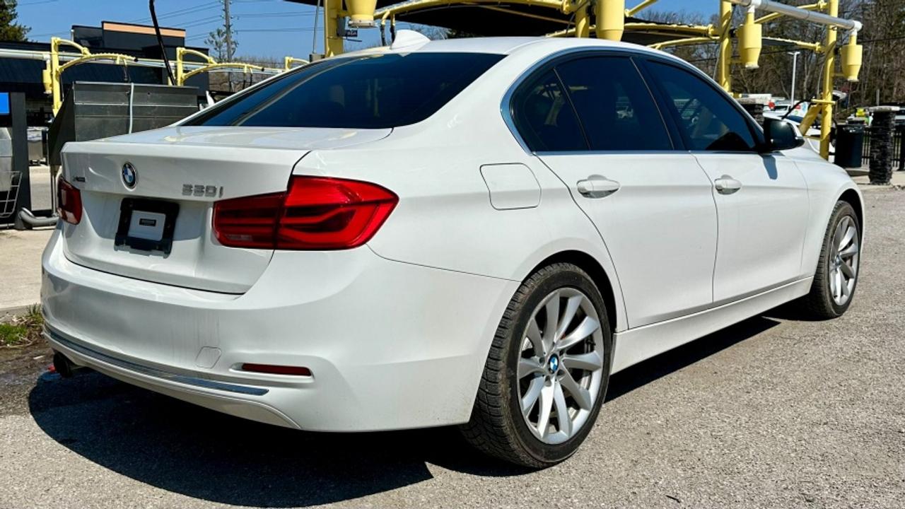 2017 BMW 3 Series * AWD * 330I XDRIVE Photo