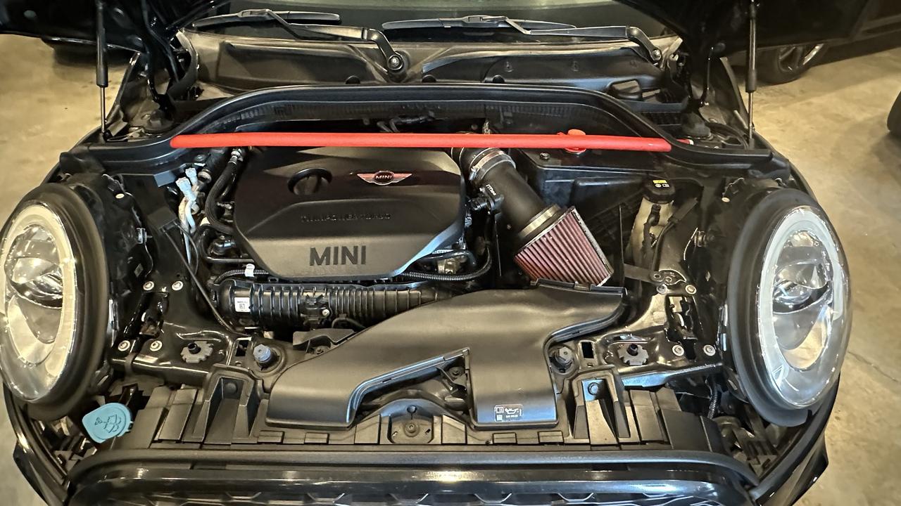 2018 MINI Cooper John Cooper Works Photo