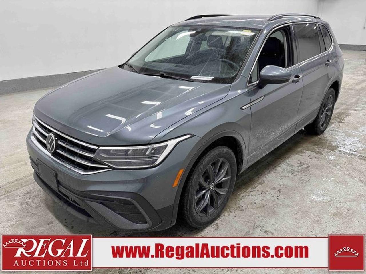 OFFERS WILL NOT BE ACCEPTED BY EMAIL OR PHONE - THIS VEHICLE WILL GO ON TIMED ONLINE AUCTION on Tuesday April 21.<br><br/>VEHICLE DESCRIPTION <br/>Stock #: 23536 <br/>Lot #: 481DT <br/>Reserve Price: $21,500 <br/>CarProof Report: Available at www.RegalAuctions.com <br/><br/>IMPORTANT DECLARATION <br/>Dealership Trade-In: Unit was traded in and is being sold on behalf of a franchise dealership. <br/>Out of Province - ON: This vehicle has not previously been registered in Alberta. The purchaser must have the vehicle undergo and pass an Out of Province inspection before it can be registered in Alberta. <br/>Active Status: This vehicles title is listed as Active Status. <br/> Live Online Bidding: This vehicle will be available for bidding over the internet, visit www.RegalAuctions.com to register. <br/> <br/>The simple solution to selling your car or truck. Bring your clean vehicle in with your Drivers License and current Registration and well put it on the auction block at our next sale.<br/><br/>www.RegalAuctions.com