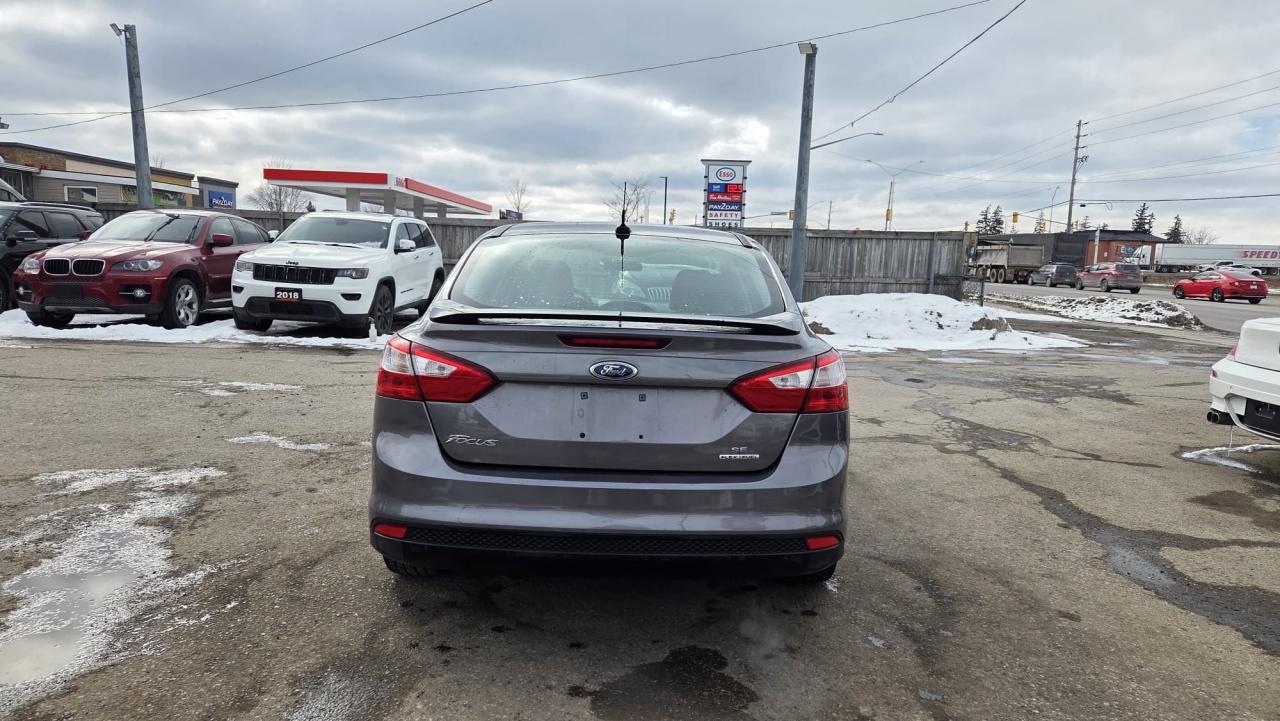 2014 Ford Focus SE Photo