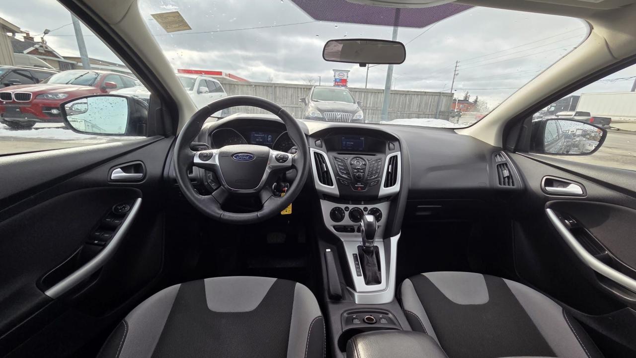 2014 Ford Focus SE Photo