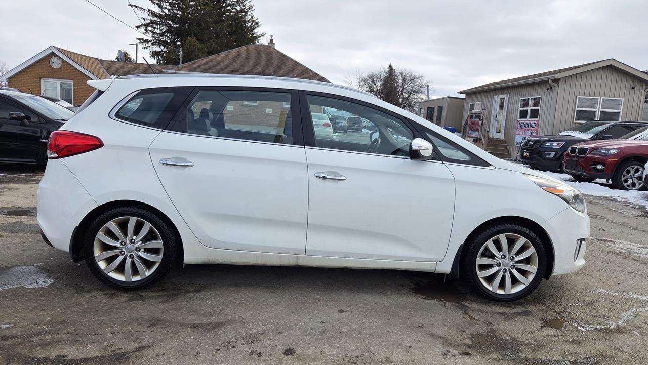2014 Kia Rondo EX, LEATHER, LOADED, ONLY 157KMS, CERTIFIED Photo
