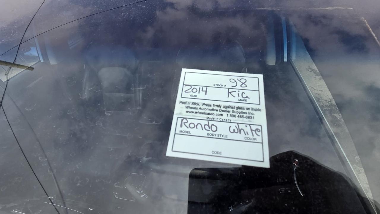2014 Kia Rondo EX, LEATHER, LOADED, ONLY 157KMS, CERTIFIED Photo