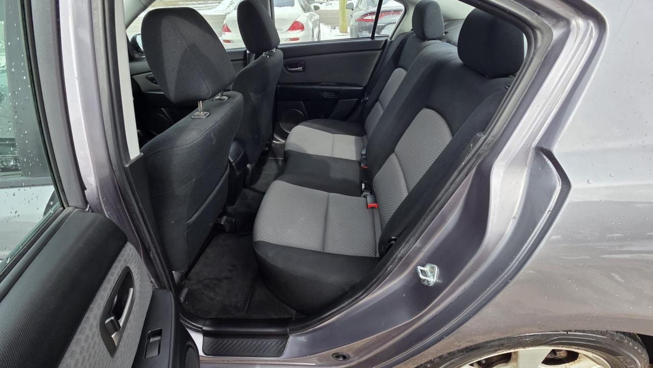 2006 Mazda MAZDA3 GX, LOW KMS, ONLY 51,000KMS, AUTO, 4 CYL, CERT Photo