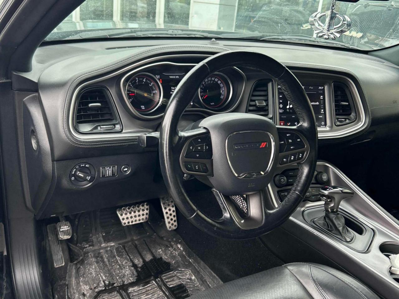 2020 Dodge Challenger SXT PLUS-NAVI-SUNROOF-LEATHER-LOADED-CLEAN CARFAX Photo