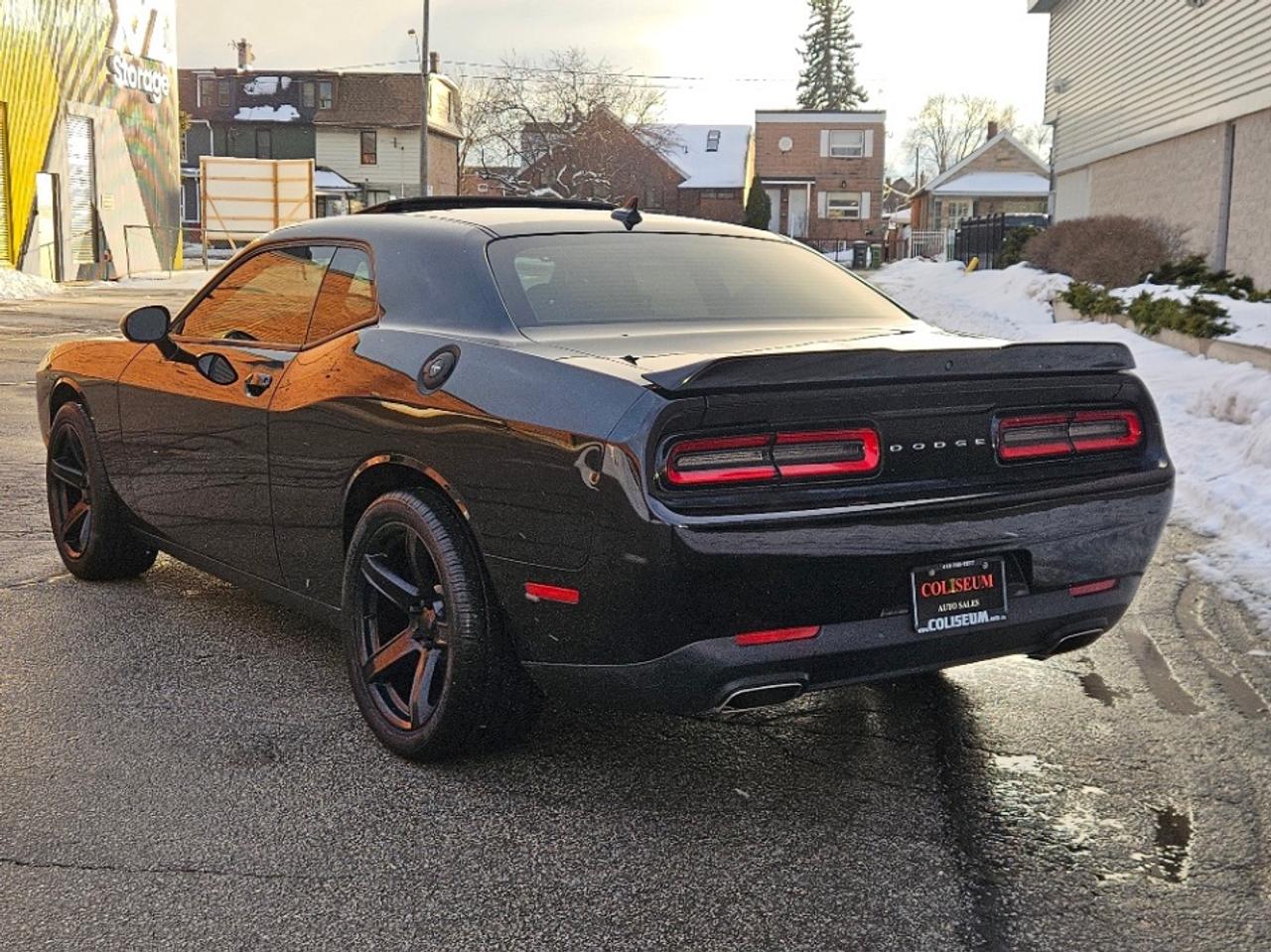 2020 Dodge Challenger SXT PLUS-NAVI-SUNROOF-LEATHER-LOADED-CLEAN CARFAX Photo