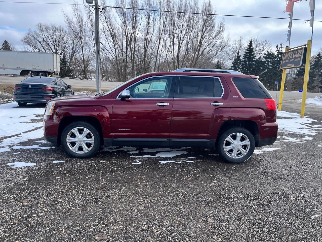 2017 GMC Terrain AWD SLT Photo