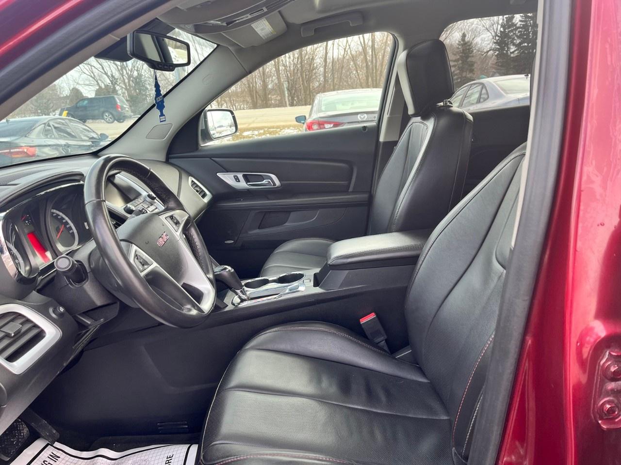 2017 GMC Terrain AWD SLT Photo