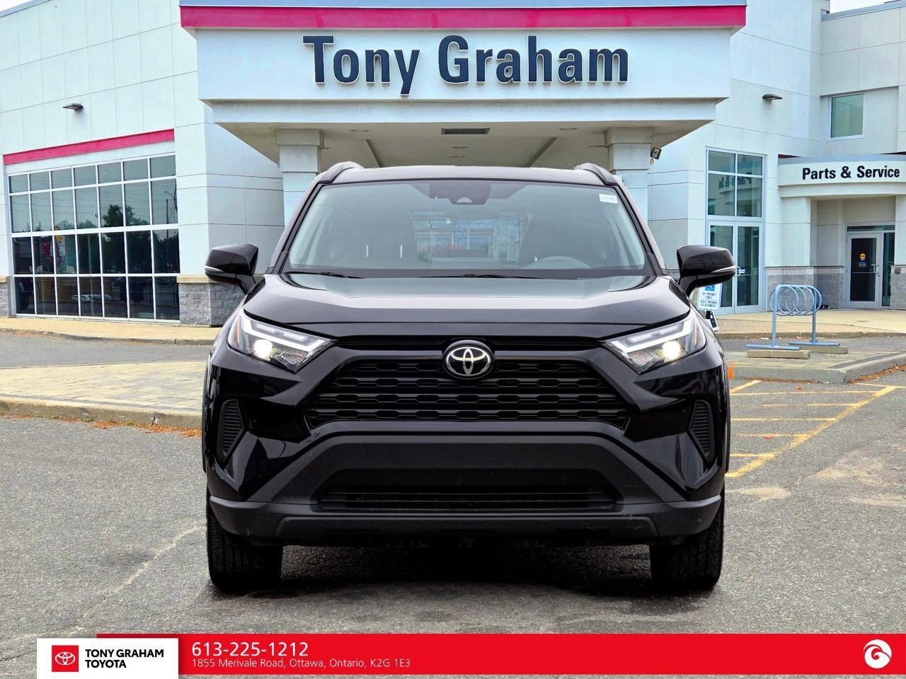 2024 Toyota RAV4 XLE Photo