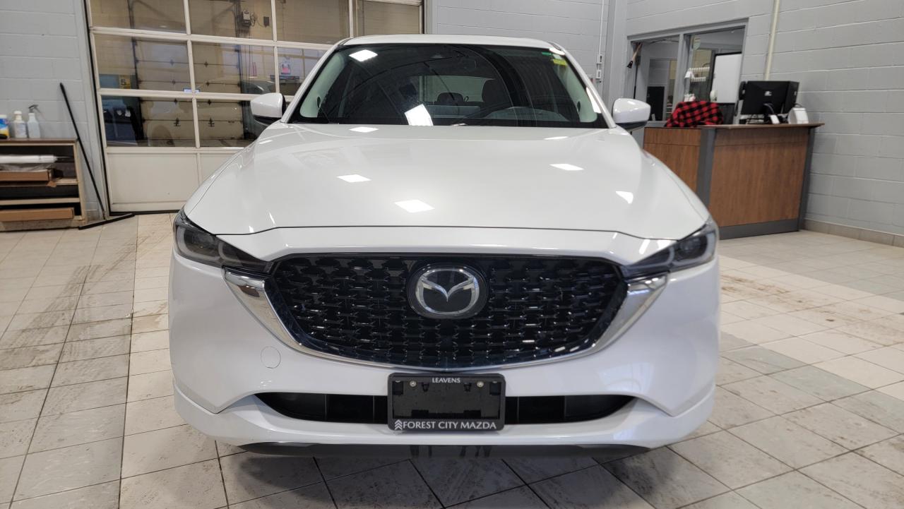 2025 Mazda CX-5 GT Photo