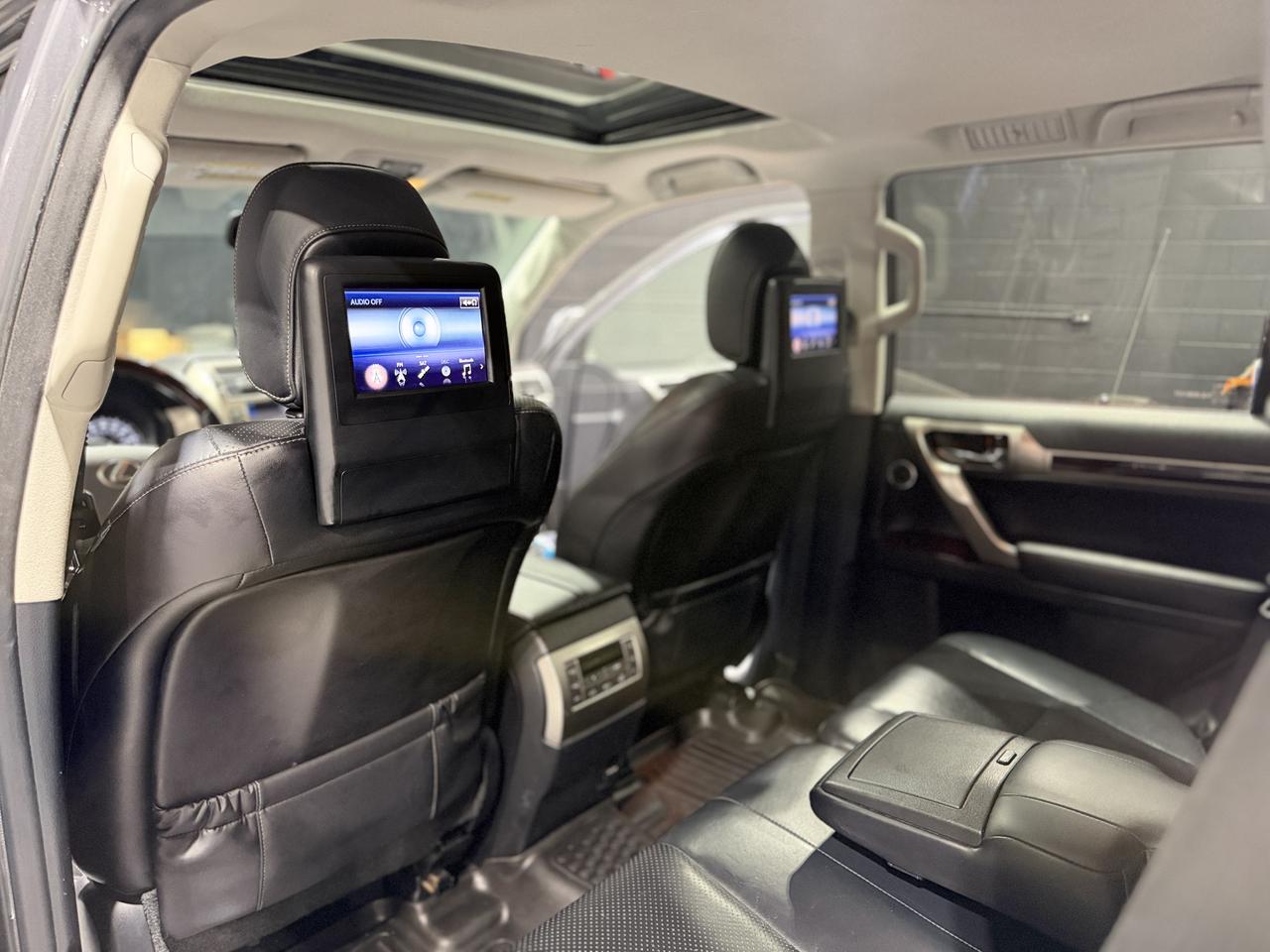 2015 Lexus GX 460 4WD 4dr Premium Photo