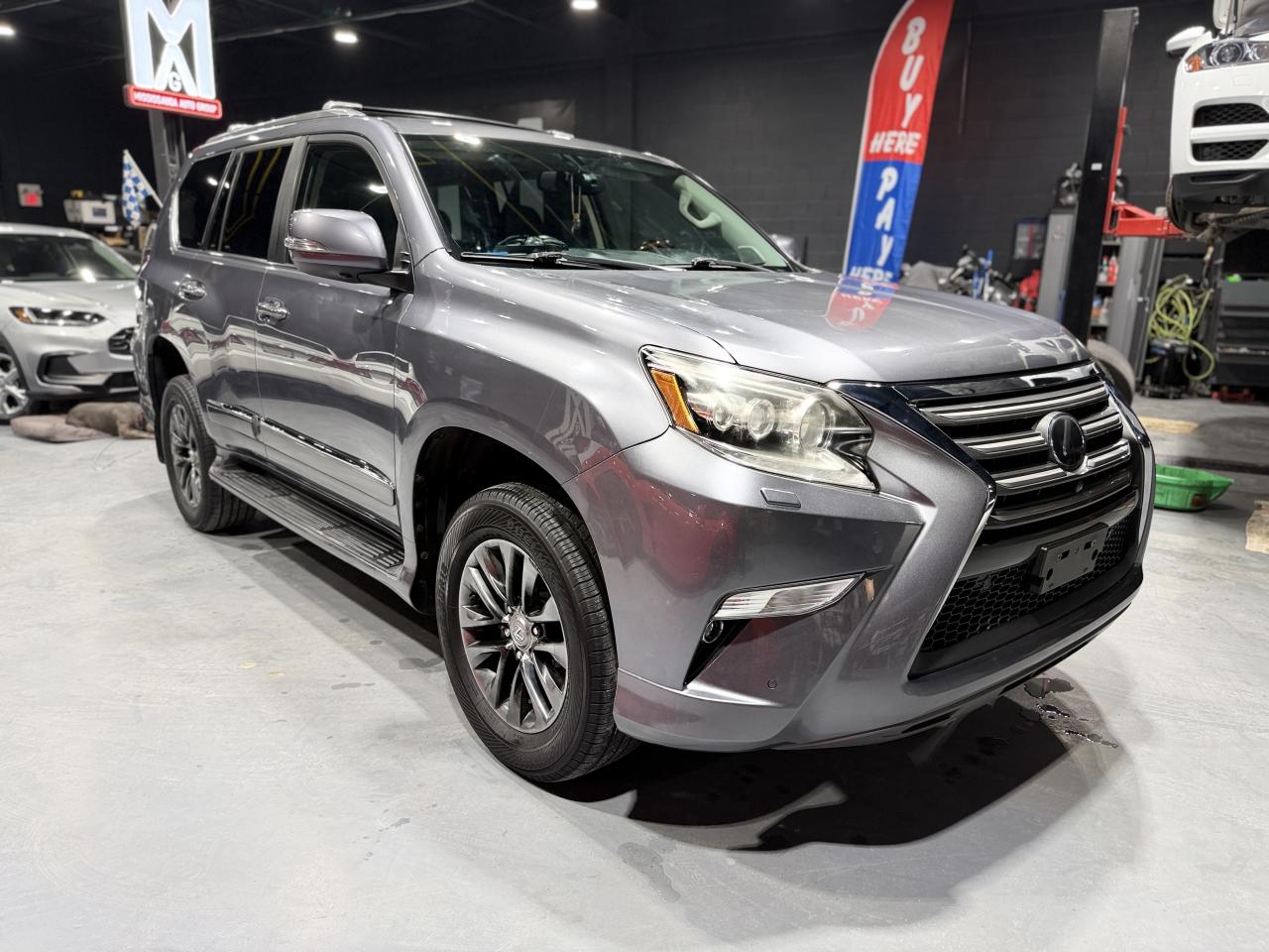 2015 Lexus GX 460 4WD 4dr Premium Photo