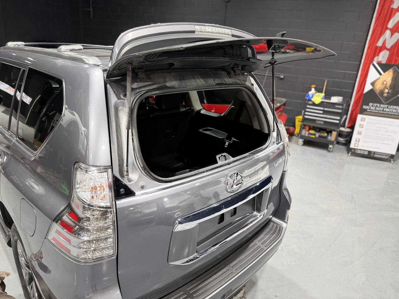 2015 Lexus GX 460 4WD 4dr Premium Photo