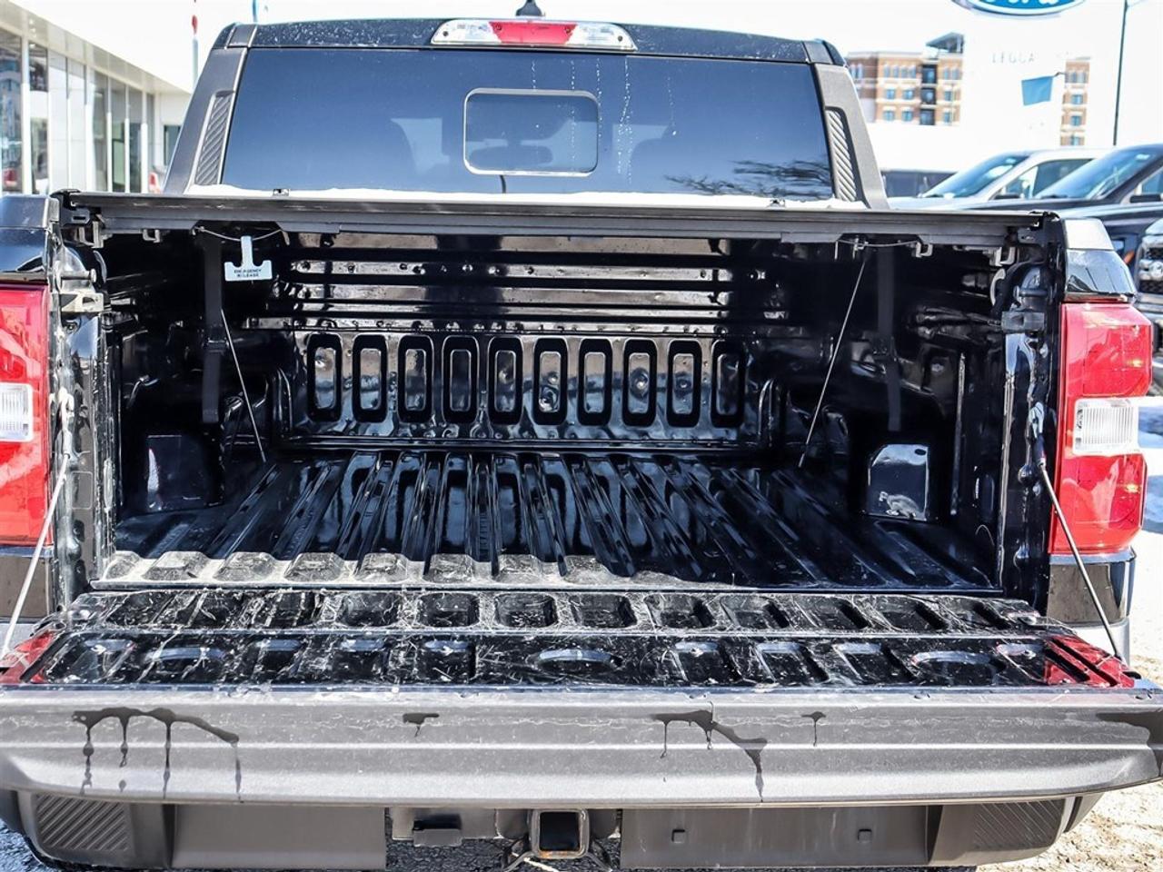 2023 Ford Maverick XLT FWD SuperCrew Photo